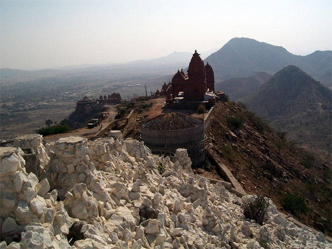 Chitrakoot-Mountains