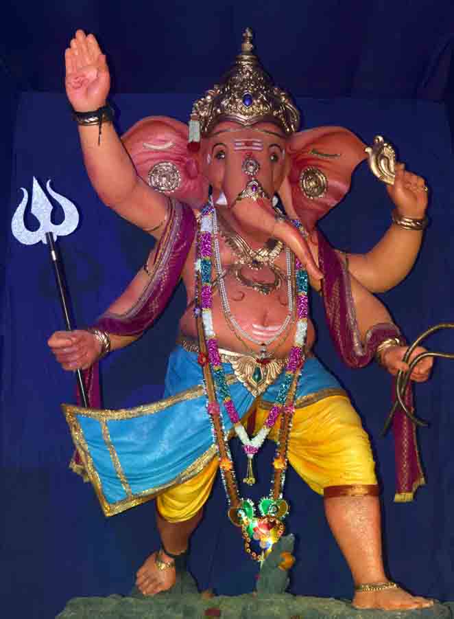 GANPATI KHETWADI 4TH GALLI 1 SEP 14 1