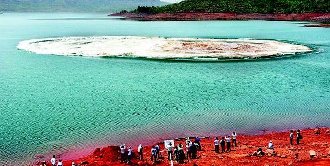 lake-tapping