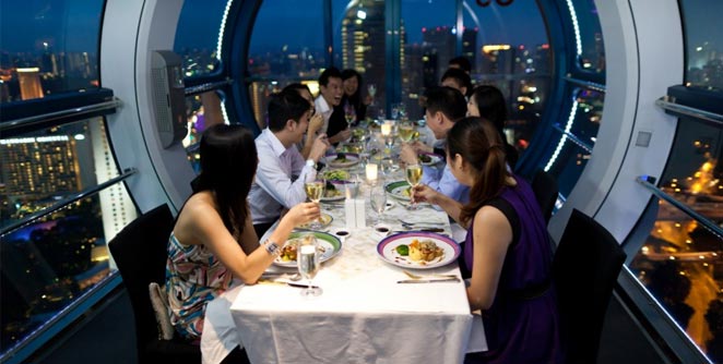 8-Sky-Dining-at-The-Singapo