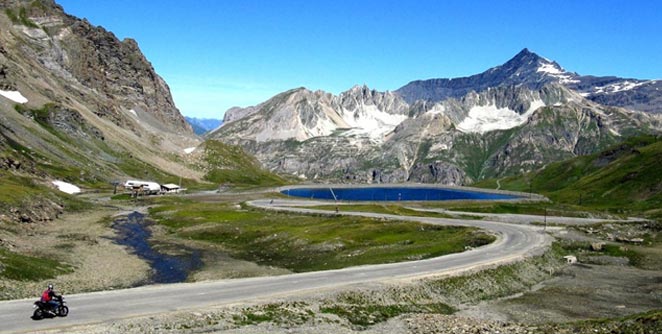 4-Col-de-l’Iseran,-France