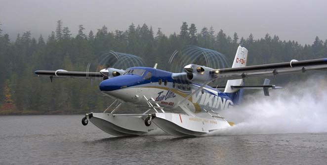 seaplane