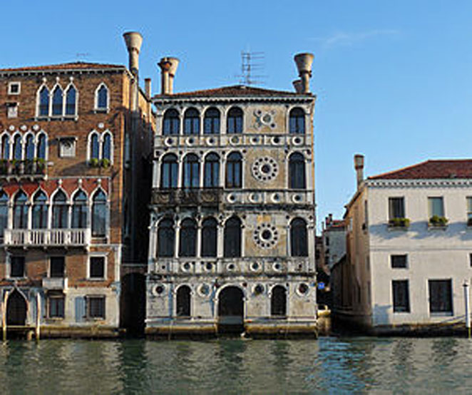 Palazzo-Dario1