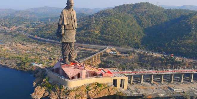 Statue
