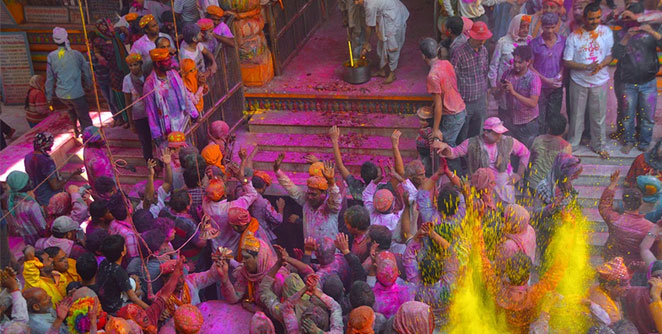 holi